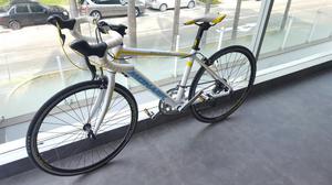 Bicicleta Monark de Carrera