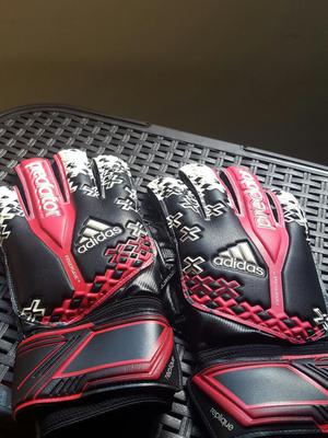 Guantes Adidas Predator