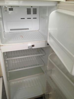 Refrigeradora