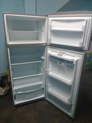 Refrigeradora