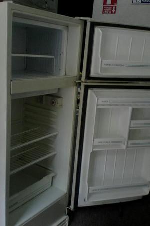 Refrigeradora Friolux
