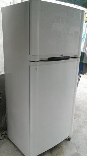 Refrigeradora Noforst Marca Faeda