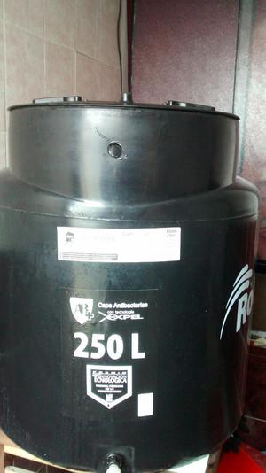 Tanque de Agua 250 Litros