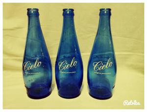 Botellas Vintage De Agua Cielo