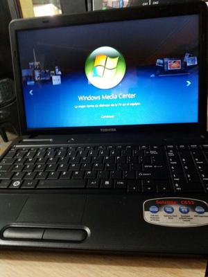 LAPTOP Toshiba C655D AMD portatil con teclado numerico