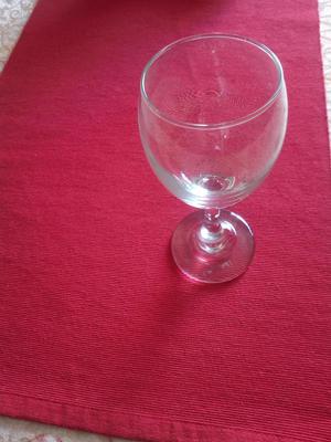 Copas de vino y agua marca cristar de ocho y diez onzas