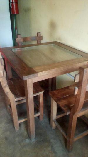 Juego de Mesa Y Sillas