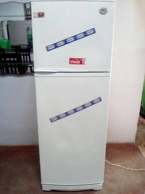 Refrigeradora Lg Nofrost, Amplia
