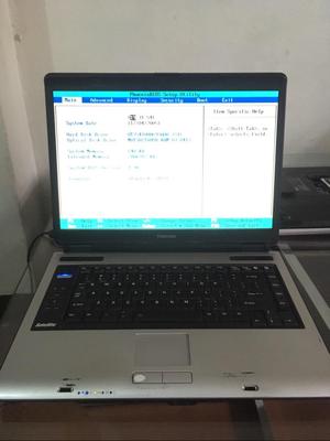 Laptop Toshiba 2Gb Ddr2 80Gb Sata 15.4