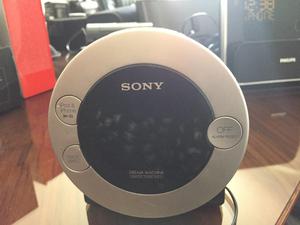 Reloj Despertador Parlante Sony