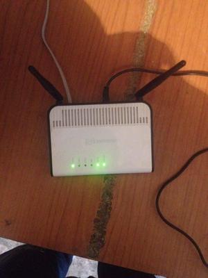 Vendo modem Kit router marco polo con su contraseña