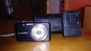 CAMARA LUMIX 12 MPX