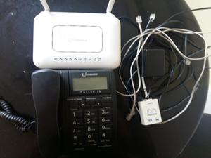 Telefono de mesa y Router