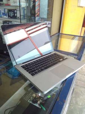 Vendo Macbook Pro Inoperativa