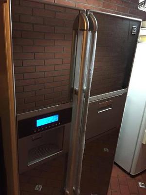 Refrigeradora Daewoo (casi Nueva) No Frost Frs-t20fam 63