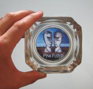 Cenicero De Pink Floyd