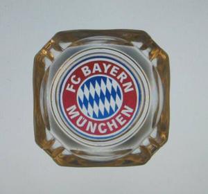 Cenicero Del Bayern Munich / Munchen