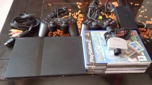 Vendo Play Station 2 SLIM PS2 con dos mandos y accesorios