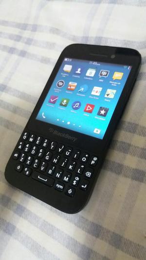 Blackberry Q5 Tactil