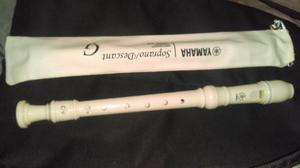 Flauta Marca Yamaha