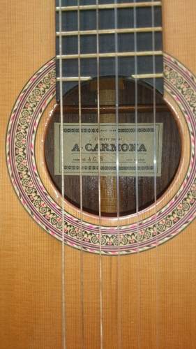 Guitarra Carmona