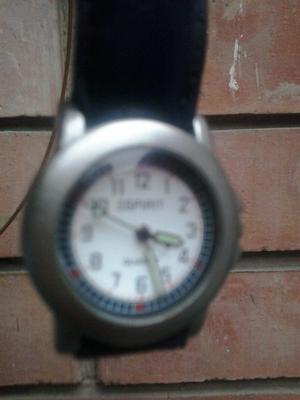 Reloj Espirit Plateado con correa negra original antigolpe a