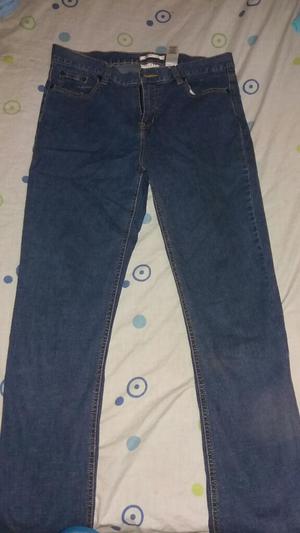 Vendo Pantalon Original Axcess