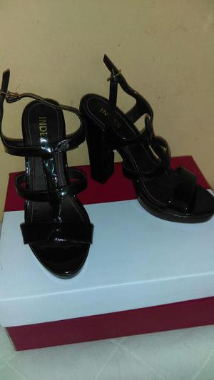 Vendo Sandalias Charol Talla 37