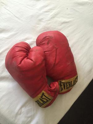 Guantes Everlast Rojos Usados 60 Soles