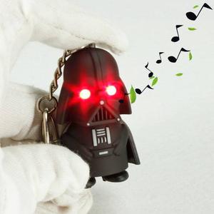 Llavero Darth Vader Star Wars Con Luz Infraroja Y Sonido