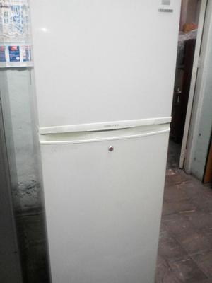 Refrigeradora Chica Nofrost