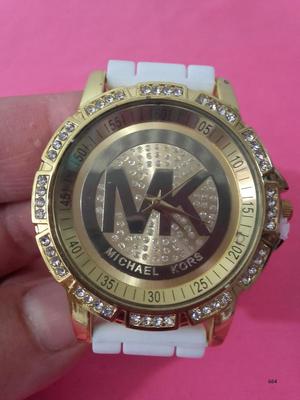 Reloj MK Silicona con Piedras