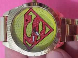 Reloj logo SUPERMAN Metal Dorado