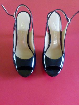 Vendo Zapatos Cuero T12 Suela