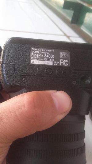 Camara Fujifilm 14mpx