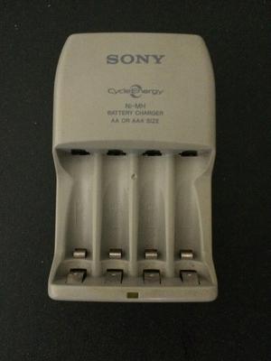 Cargador de Pilas Recargables Sony