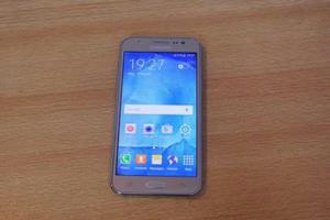 Samsung J5