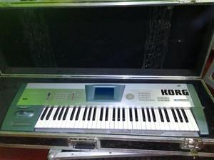 Korg Trinity en Buen Estado