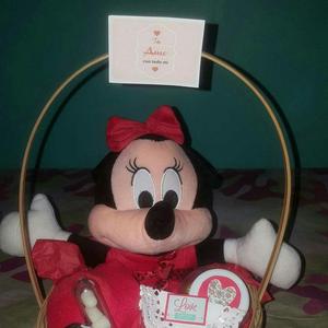Arreglo Minnie Mouse, Detalle para Ella