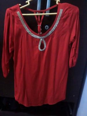 Blusa Roja nueva