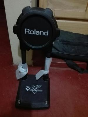 Vendo Bombo de Bateria Kd9 Roland Nuevo