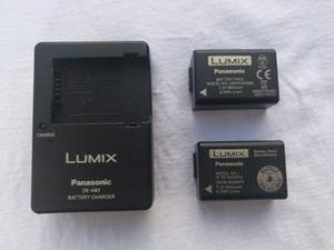 Vendo Cargador Y Baterias Originales Panasonic Lumix De-a83