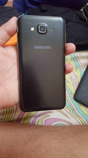 SALE MI SAMSUNG J7 FLASH adelante