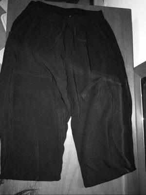 Pantalon Suelto Color Negro