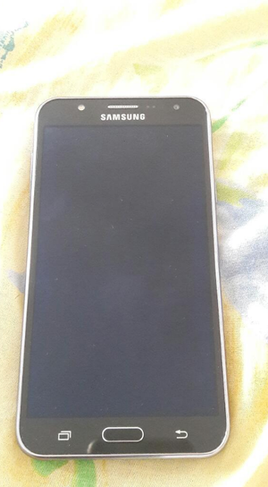 SAMSUNG GALAXY J7