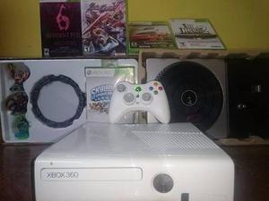 Vendo Xbox 360 Slim Blanco, Flasheada Con Juegos Grabados
