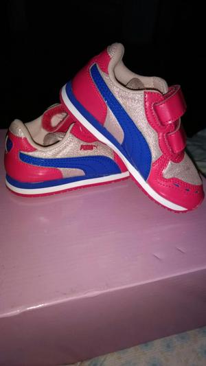 Zapatillas Puma de Niña