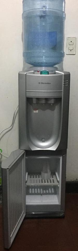 Dispensador de Água Elétrico -Eletrolux