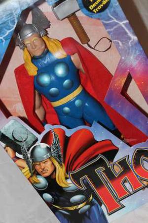 Juguete - Thor De Marvel Universe