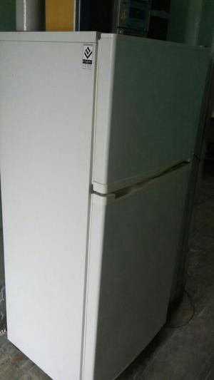Refrigeradira Chica para Cuarto